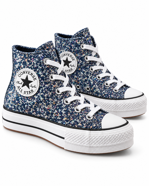 Converse A10043C — trois-quarts